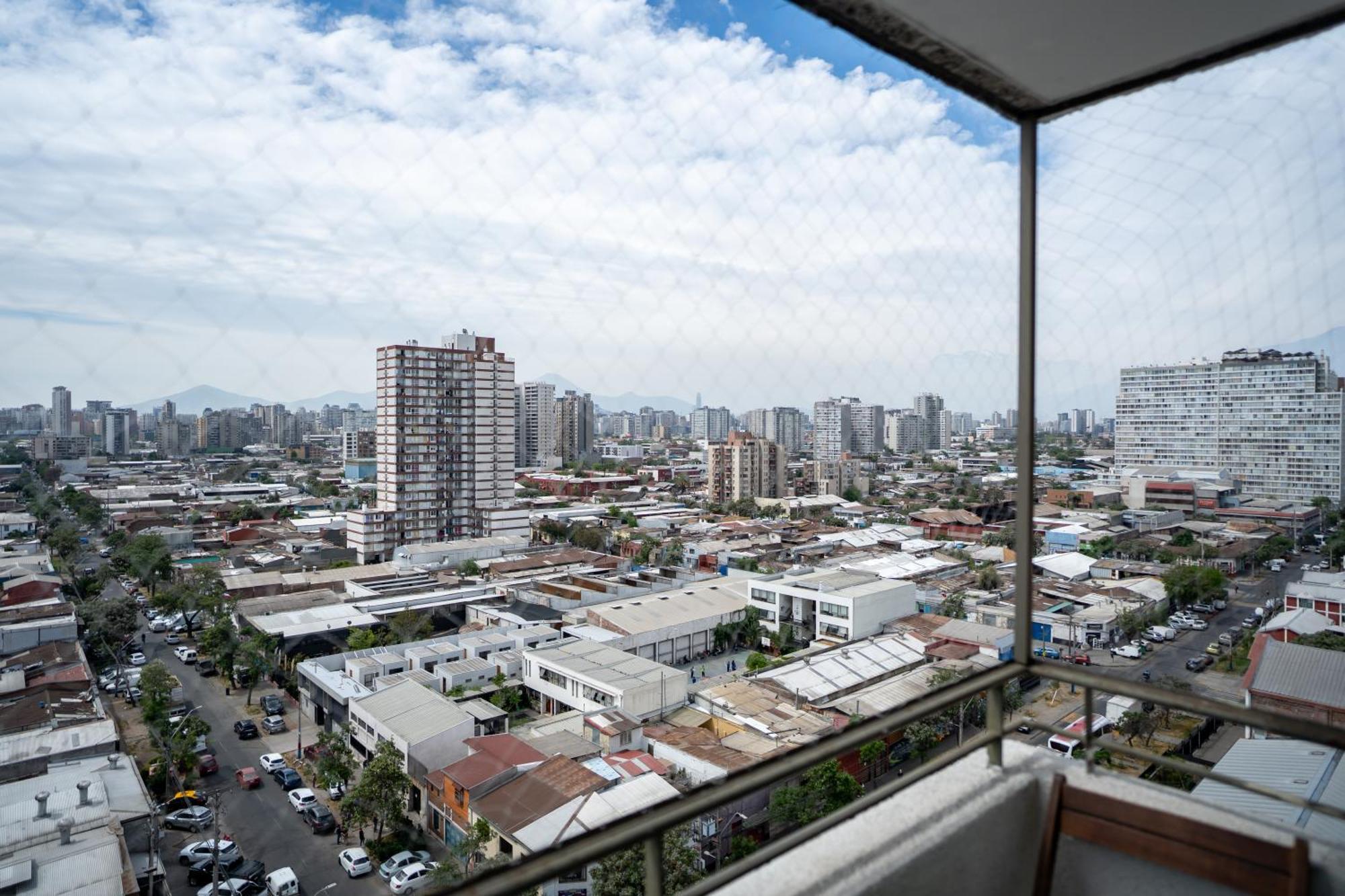 Apartamento Centrico Departamento A Pasos Del Metro Rondizzoni. Santiago